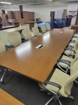 T12198 - 14' OFS Meeting Table