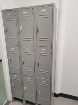 F6324 - Uline Storage Lockers