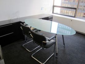 D12138 - Executive Steelcase Desk Sets