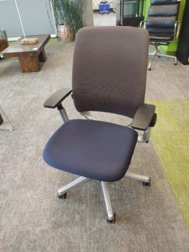 C61756 - Steelcase Amia Chairs