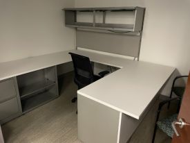D12202 - Steelcase U-Shape Desk Sets