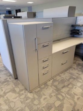 F6326 - Steelcase Storage Kiosk