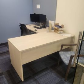 D12274 - Gunlocke Sit-Stand Desk Sets