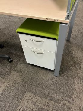 F6277 - Steelcase BF Mobile Pedestals